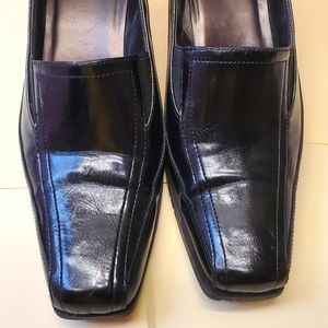 Woman's White Mountain Mansion Black Medium Heel Shoes Size 7